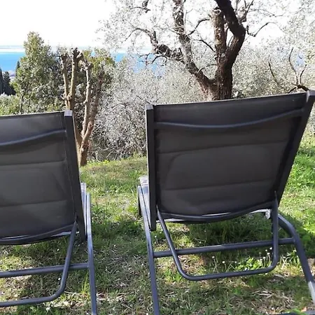 Casa Indipendente Cà Bottura Agli Ulivi * Garda (Verona)